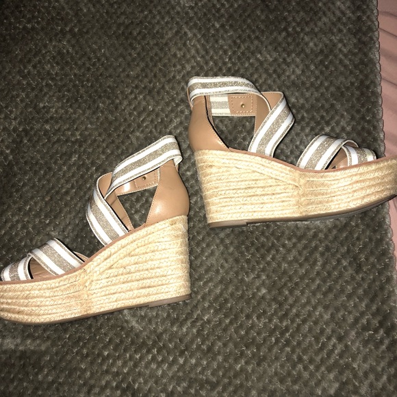 tommy hilfiger wedges - Picture 2 of 3